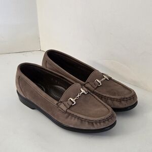 SAS Metro Brown Suede Size 6US Tripad Comfort Loafers with Silver Detailing